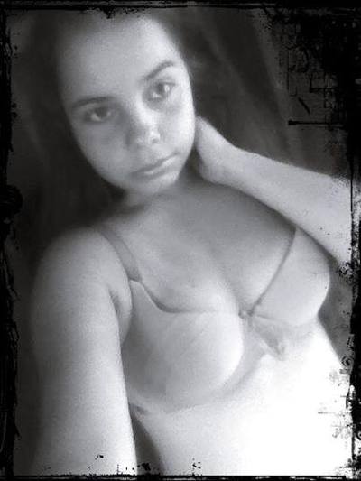 Alice from California is looking for adult webcam chat