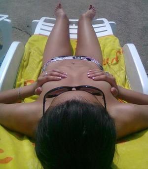 Kaela from Iowa is looking for adult webcam chat