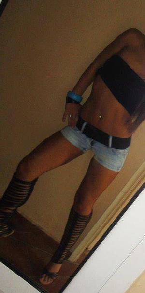 Looking for girls down to fuck? Haylee from Michigan is your girl