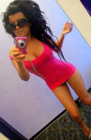 Kaitlyn is a cheater looking for a guy like you!