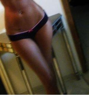 Looking for girls down to fuck? Kristin from Ontario is your girl